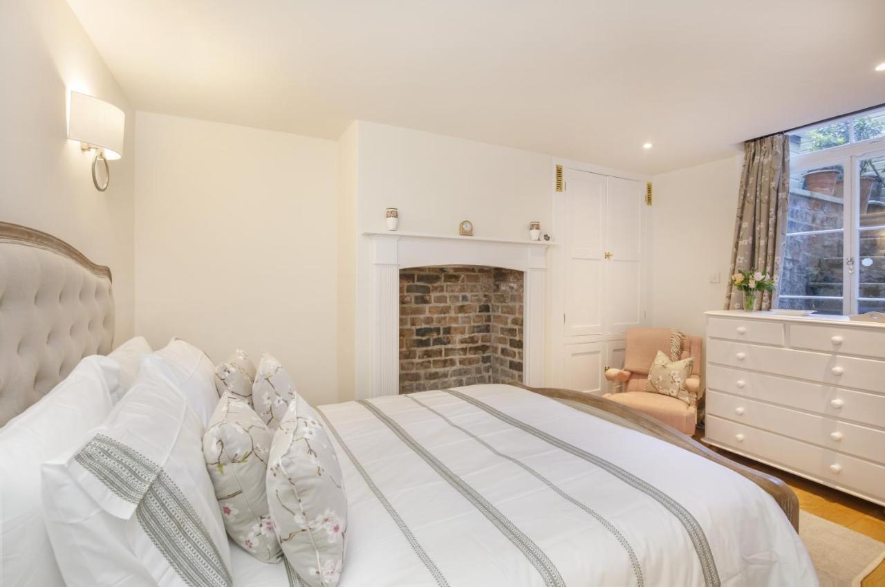 The Garden Square - Unique Luxury Apartment In Historic Garden Square - Ideal For 2 People York Eksteriør bilde