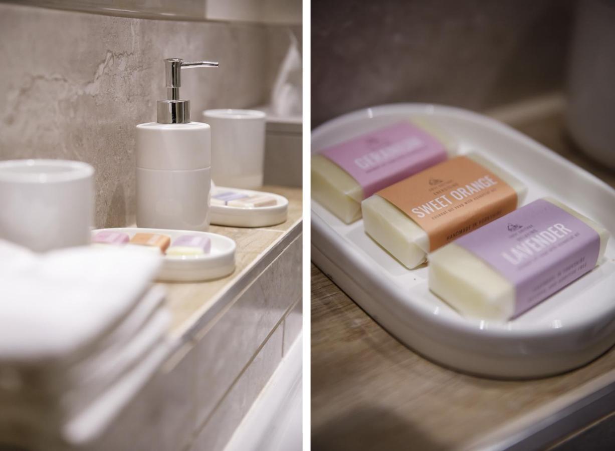 The Garden Square - Unique Luxury Apartment In Historic Garden Square - Ideal For 2 People York Eksteriør bilde